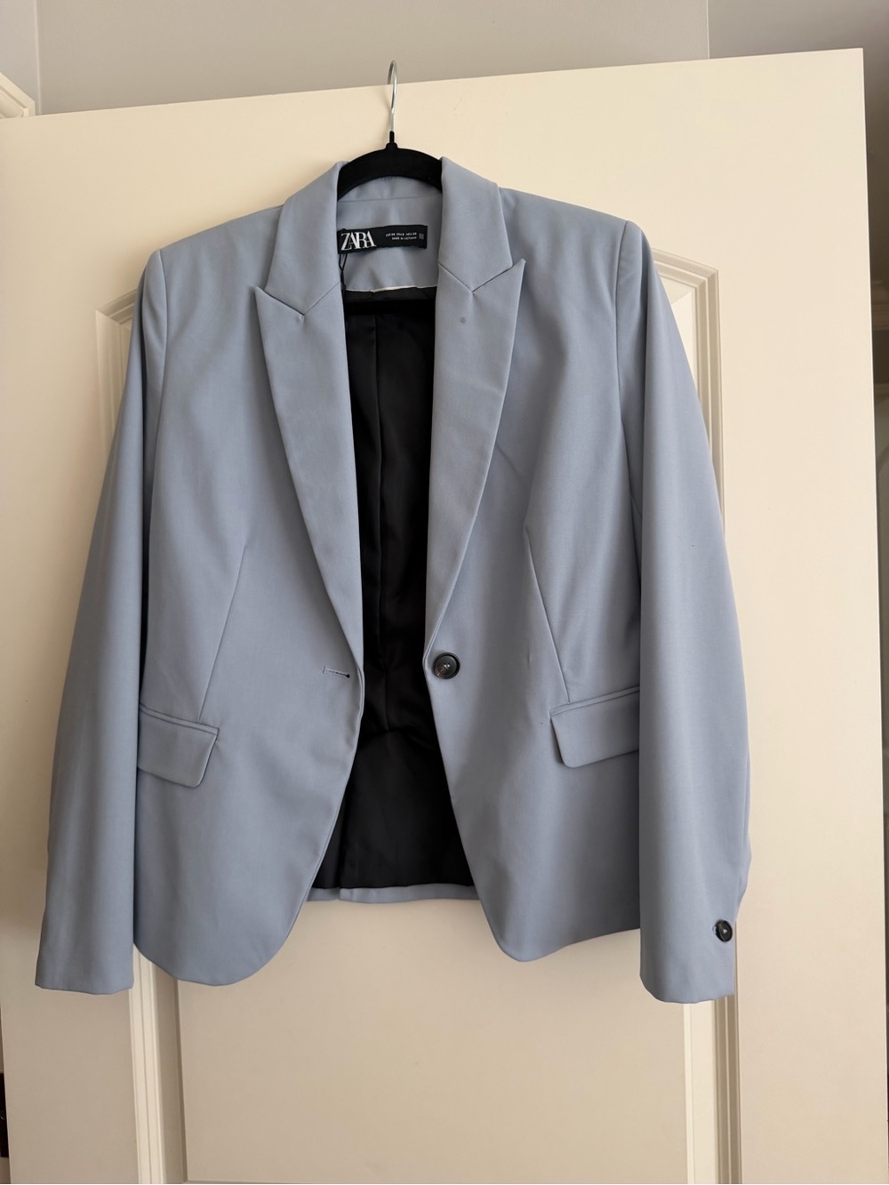 Zara light blue blazer